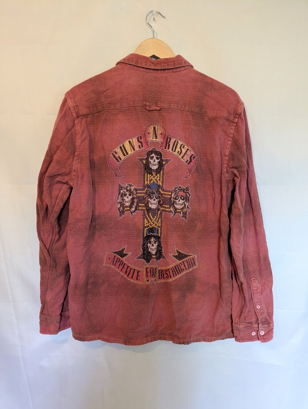 Urban Outfitters Guns N Roses Reworked Graphic Plaid Flannel Shirt Red Large
